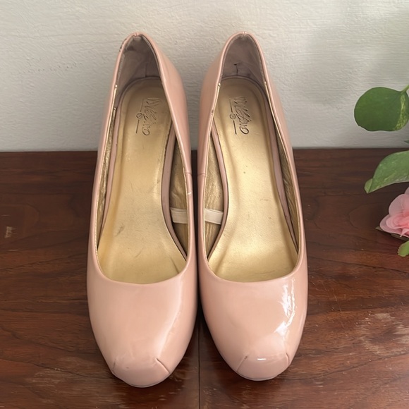 High heel / size 9-1/2 / 3.5 inches - Picture 3 of 9